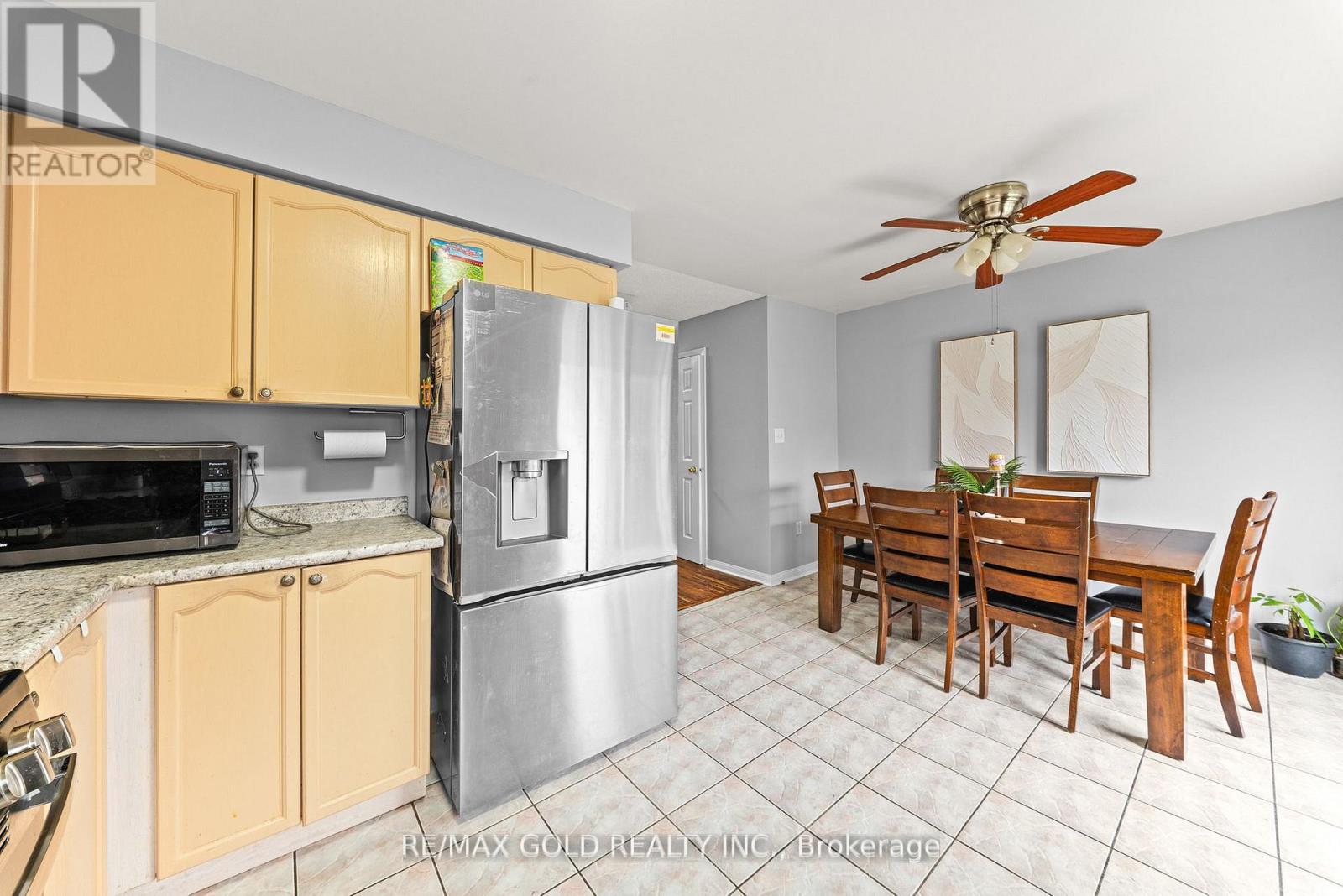 92 Dandelion Road, Brampton, Ontario  L6R 1Y1 - Photo 17 - W13626790