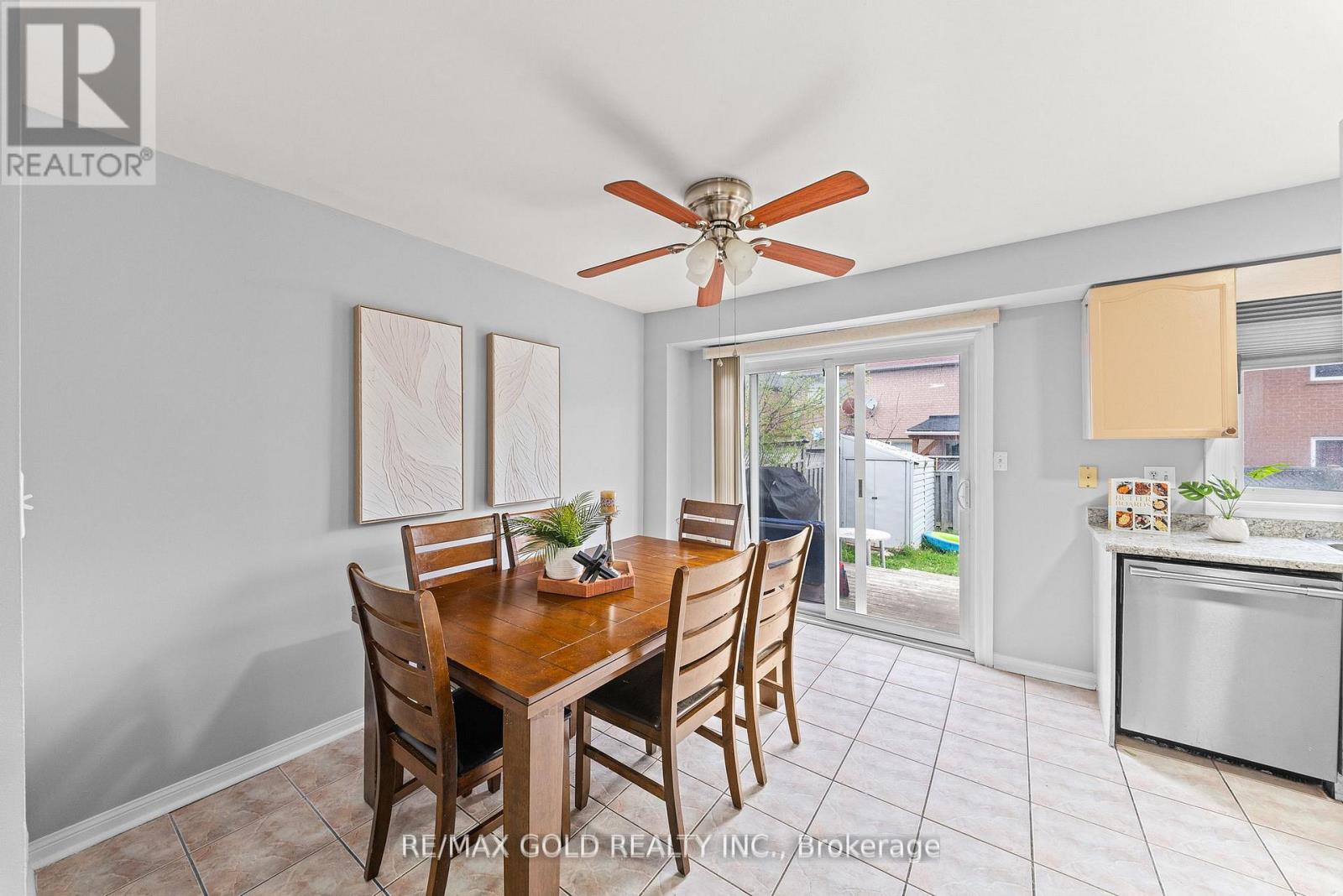 92 Dandelion Road, Brampton, Ontario  L6R 1Y1 - Photo 19 - W13626790