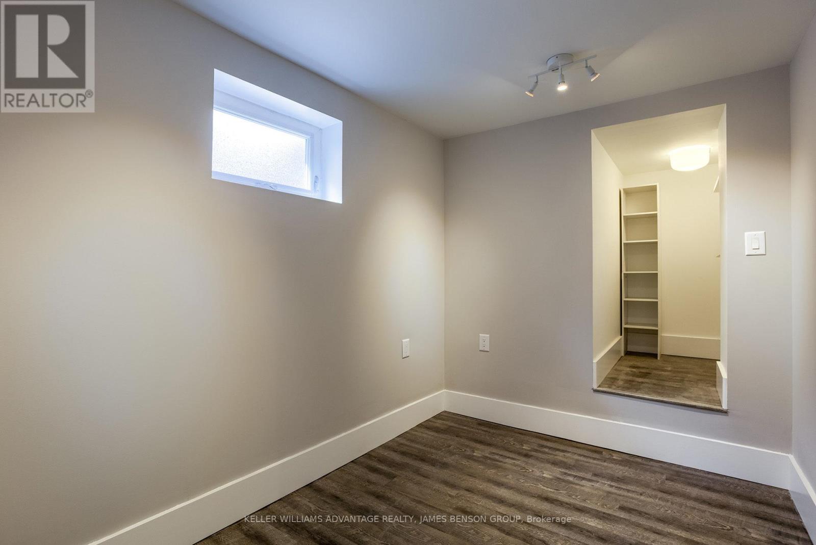Lower - 53 Pearson Avenue, Toronto, Ontario  M6R 1G3 - Photo 4 - W13626824