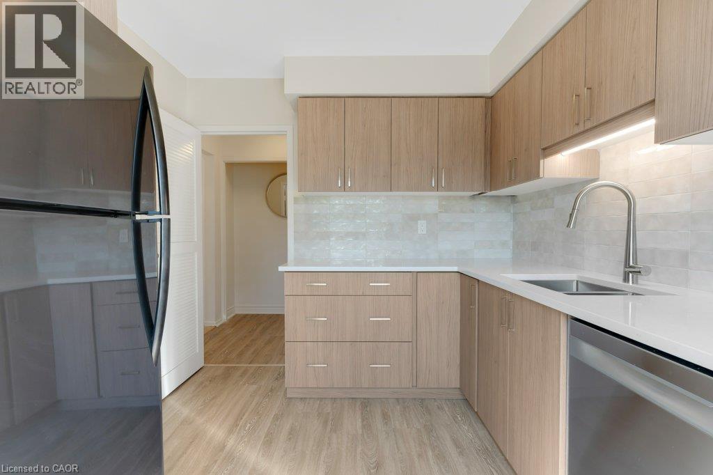 26 Wentworth Avenue Unit# 2 S, Cambridge, Ontario  N1S 1G6 - Photo 15 - 40849633
