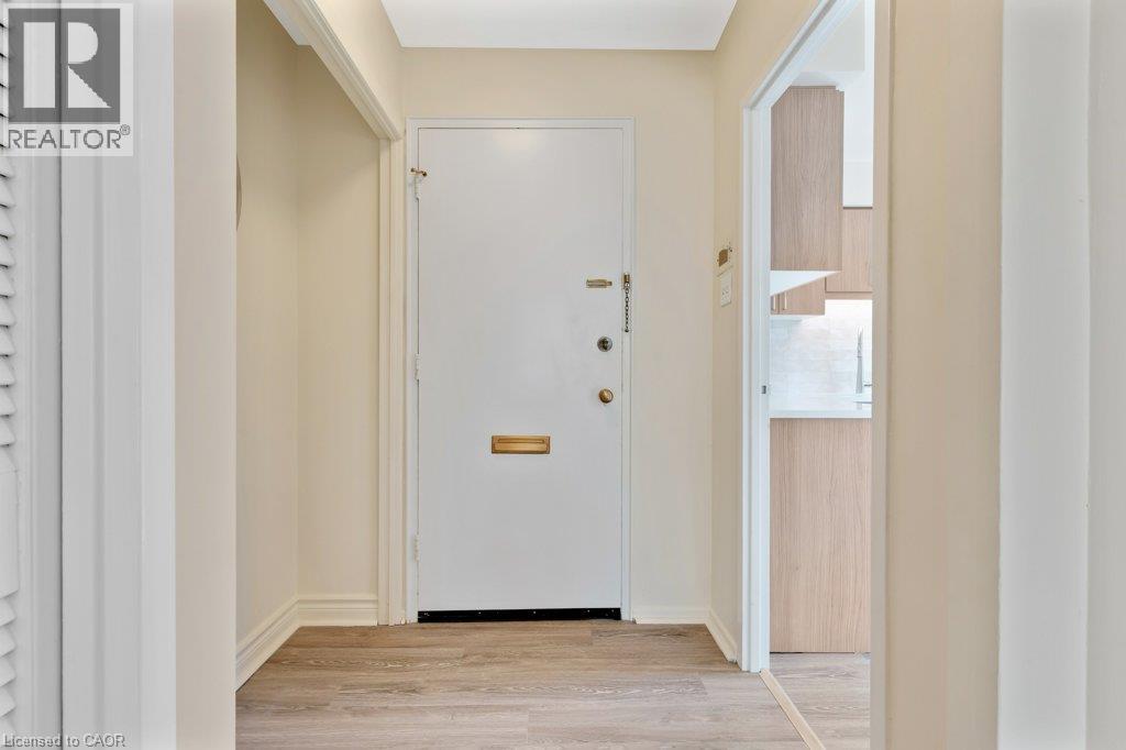 26 Wentworth Avenue Unit# 2 S, Cambridge, Ontario  N1S 1G6 - Photo 7 - 40849633