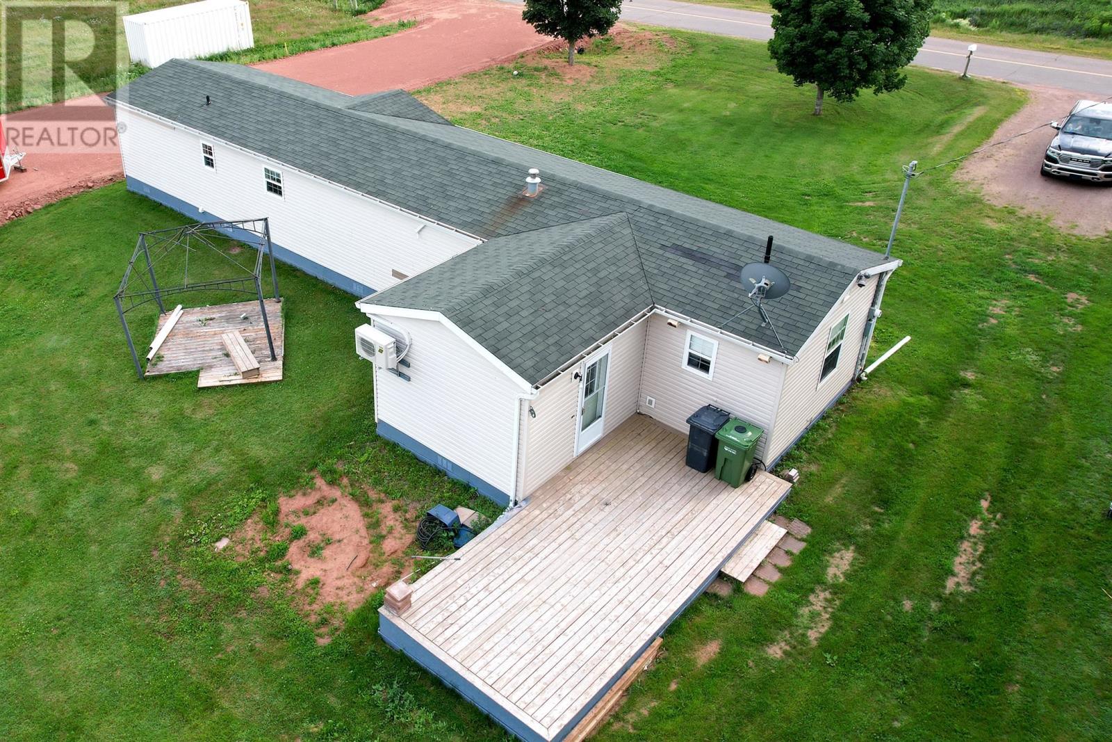 2308 Maplpewood Road, Kellys Cross, Prince Edward Island C0A 1Y0 - Photo 2 - 202619310