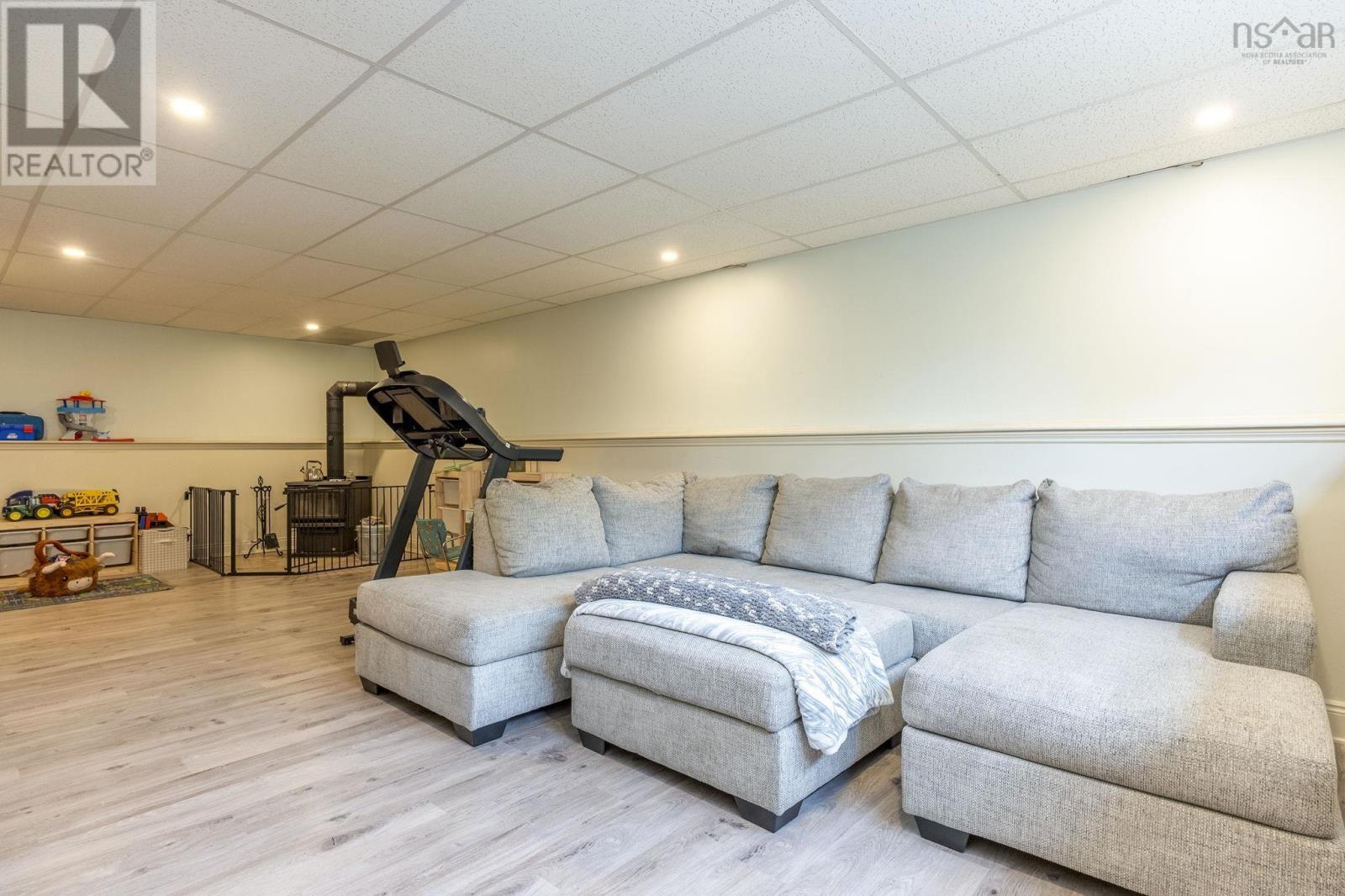 1052 Meadowvale Road, East Tremont, Nova Scotia  B0P 1R0 - Photo 41 - 202618624