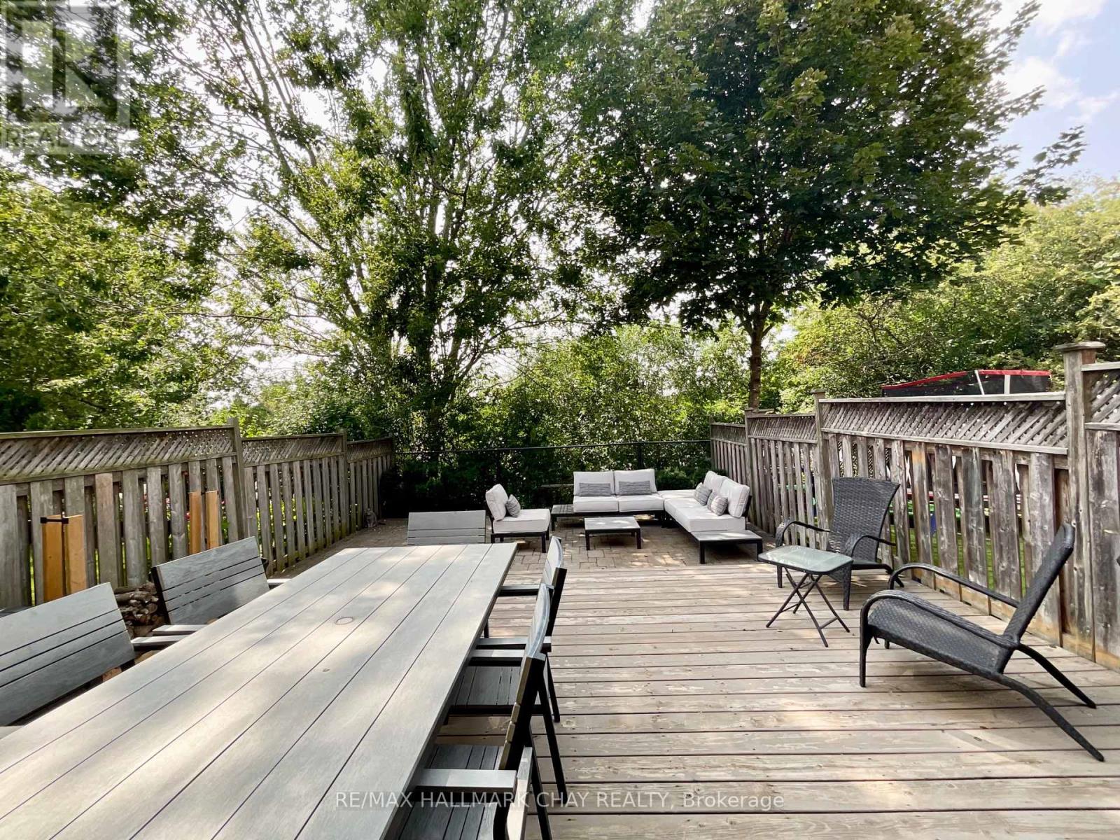 14 Gardenia Way, Caledon, Ontario  L7C 1B2 - Photo 13 - W13615500