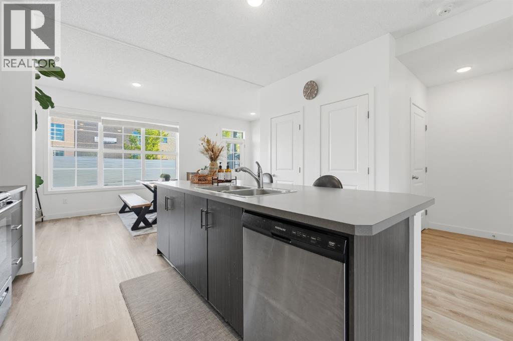 186 Silverado Boulevard SW, Calgary, Alberta  T2X 4C9 - Photo 13 - A2324610