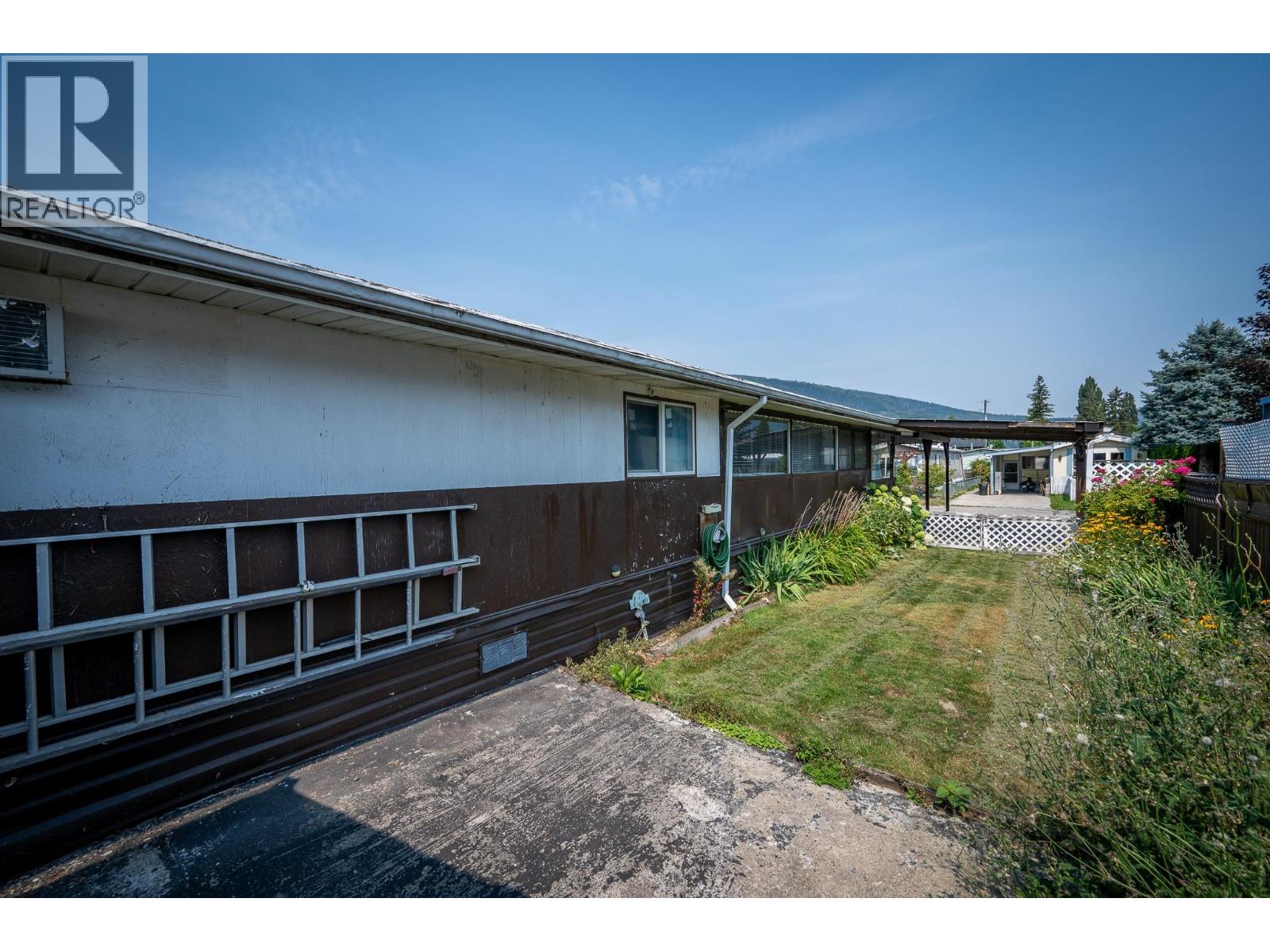 5280 69 Avenue NE, Salmon Arm, British Columbia V0E 1K0 - Photo 22 - 10396156