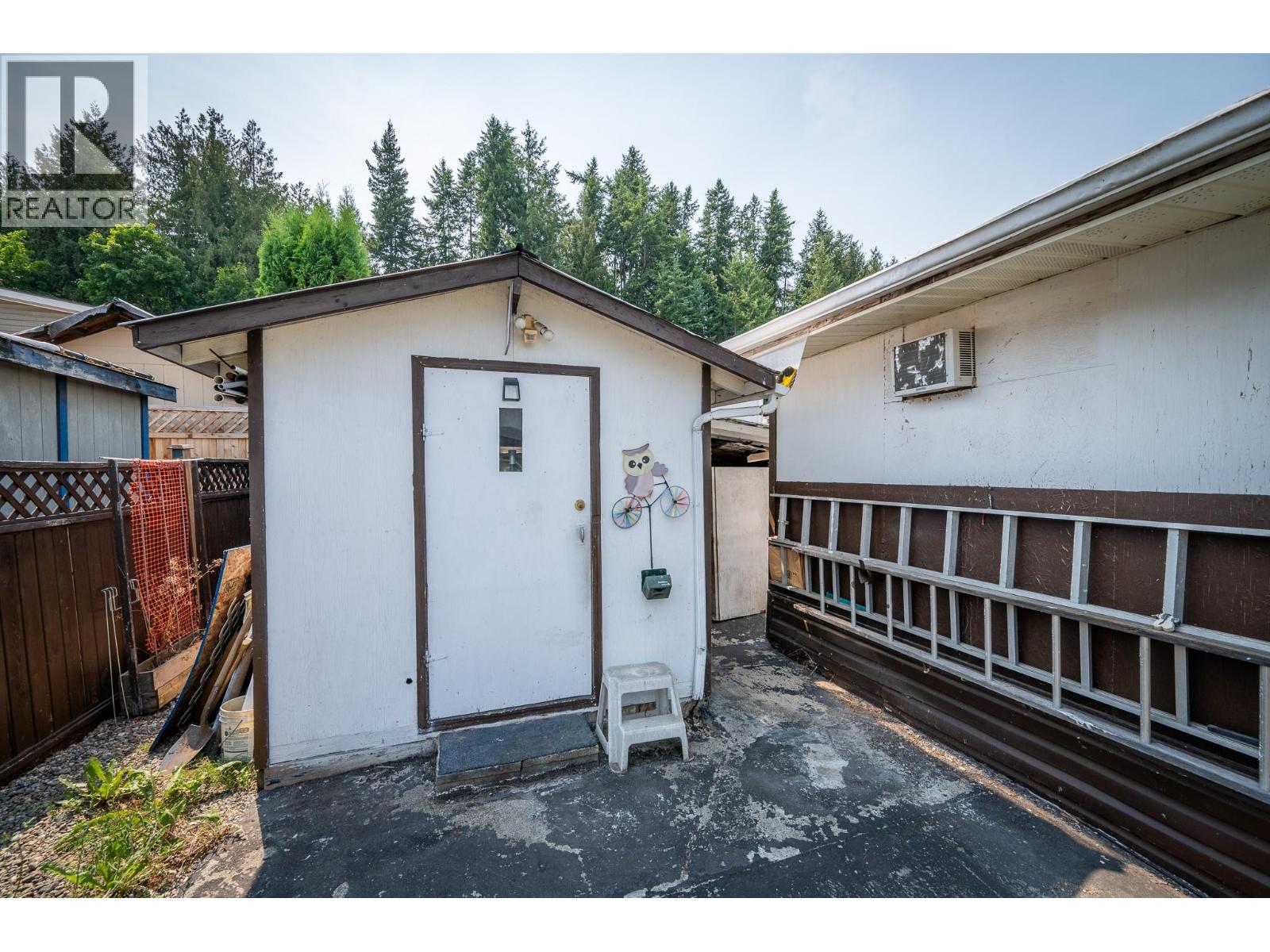 5280 69 Avenue NE, Salmon Arm, British Columbia V0E 1K0 - Photo 21 - 10396156