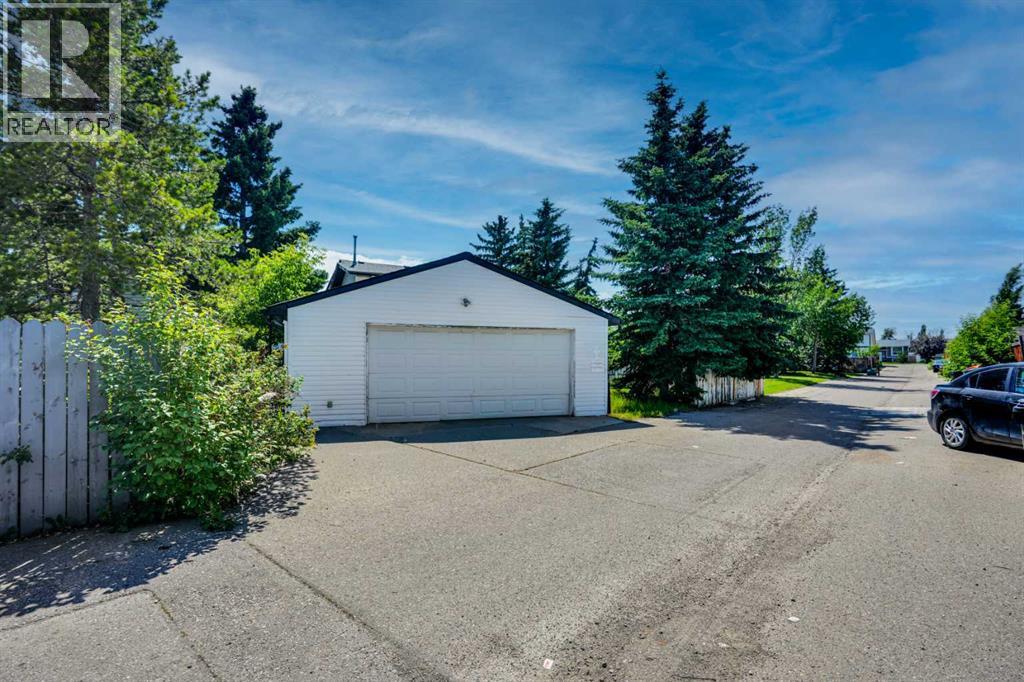 36 Falton Court NE, Calgary, Alberta  T3J 1J3 - Photo 40 - A2331095