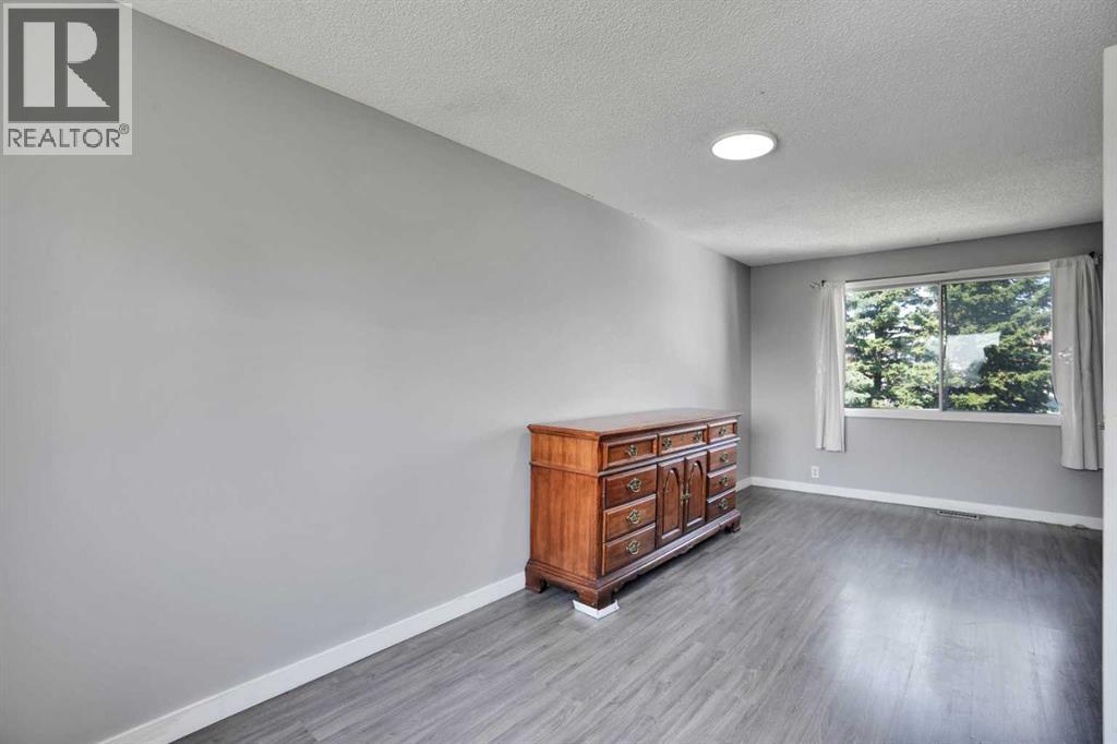 36 Falton Court NE, Calgary, Alberta  T3J 1J3 - Photo 20 - A2331095