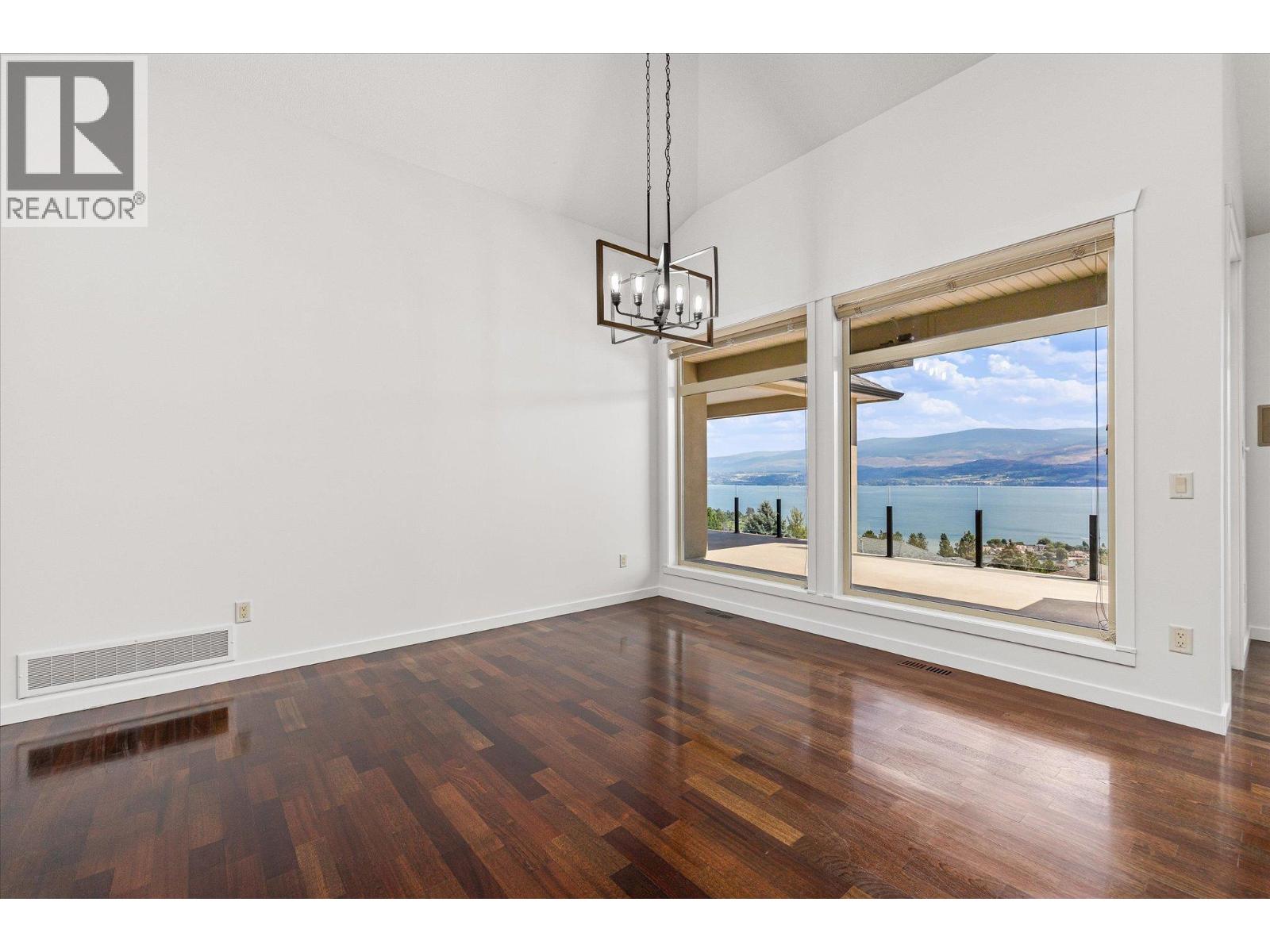 1581 Gregory Road, West Kelowna, British Columbia  V4T 2V7 - Photo 8 - 10396437