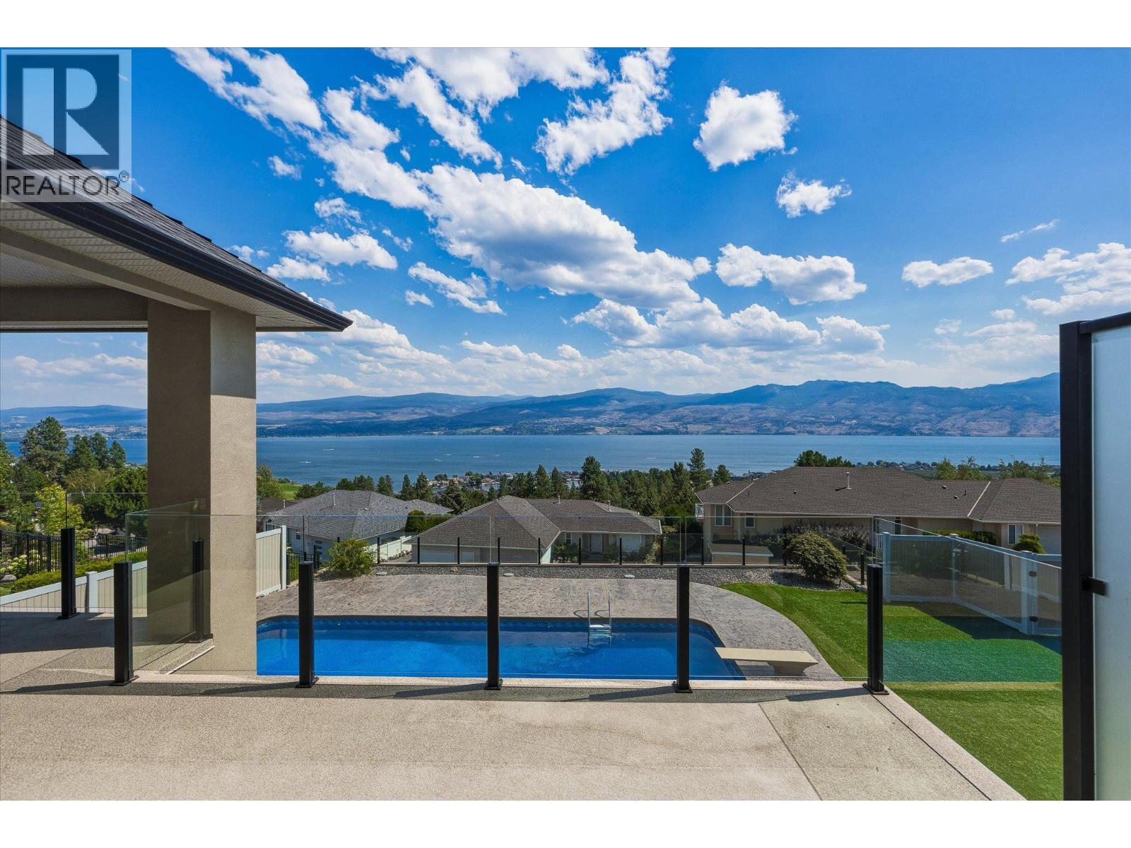 1581 Gregory Road, West Kelowna, British Columbia  V4T 2V7 - Photo 3 - 10396437