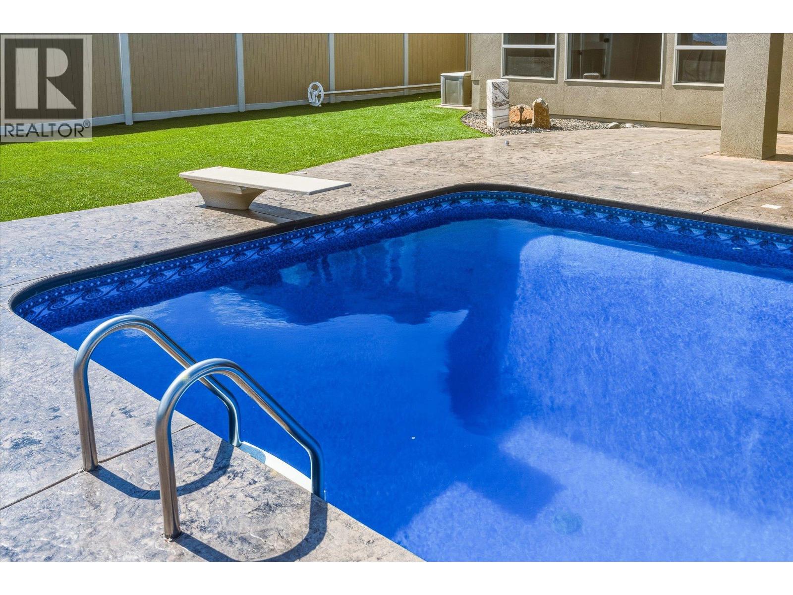 1581 Gregory Road, West Kelowna, British Columbia  V4T 2V7 - Photo 62 - 10396437