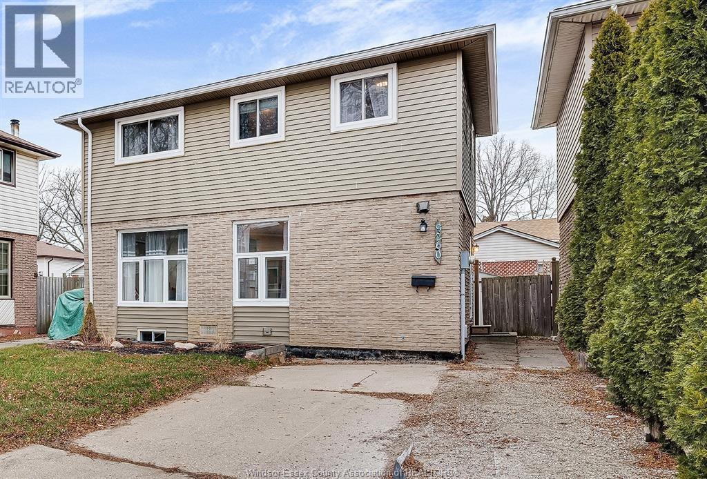 9260 ARNCLIFFE COURT, Windsor, Ontario