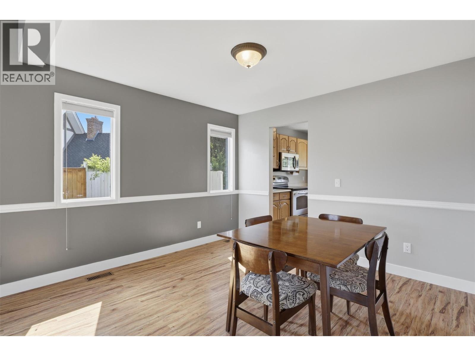 862 Greybriar Court, Kamloops, British Columbia  V1S 1K5 - Photo 10 - 10396561