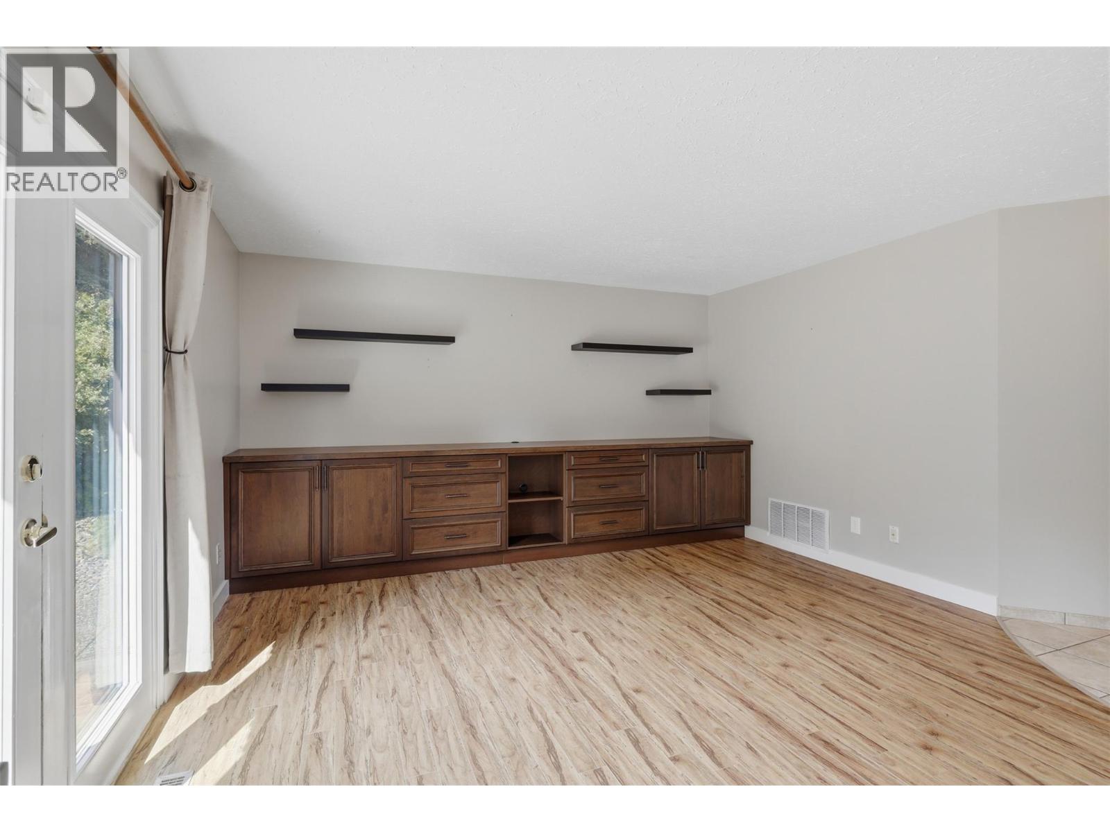 862 Greybriar Court, Kamloops, British Columbia  V1S 1K5 - Photo 18 - 10396561