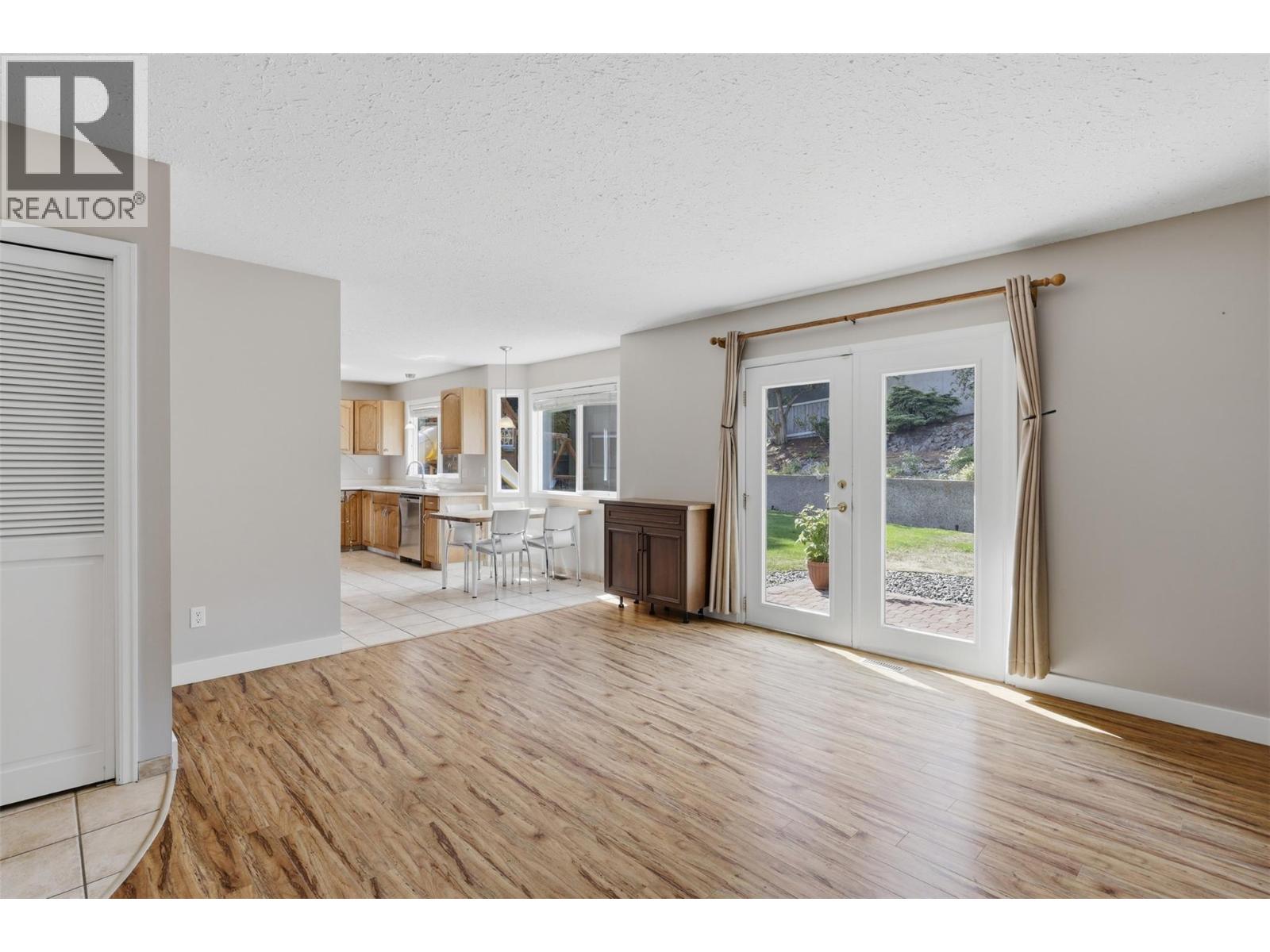 862 Greybriar Court, Kamloops, British Columbia  V1S 1K5 - Photo 24 - 10396561