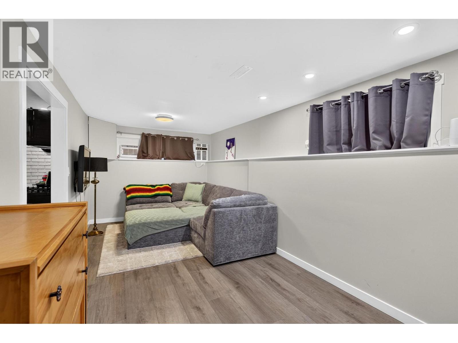 4202 16 Avenue, Vernon, British Columbia  V1T 6P1 - Photo 18 - 10396479