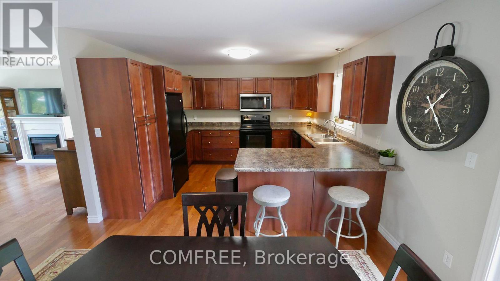 1680 Timmins Avenue, Innisfil, Ontario L9S 1S8 - Photo 10 - N13626982