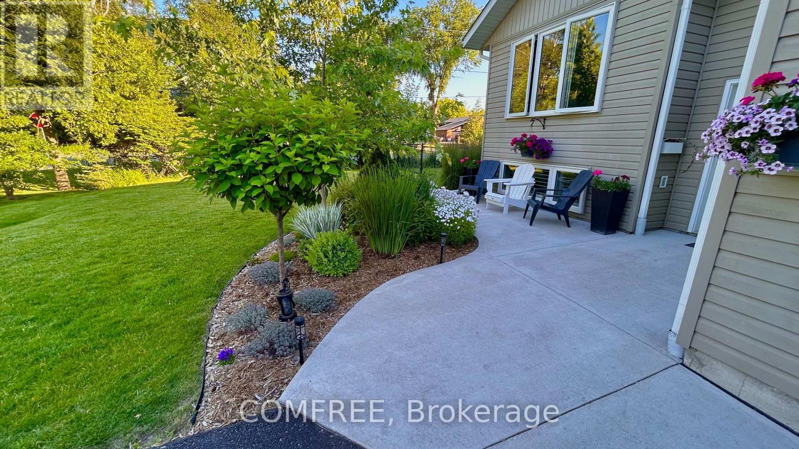 1680 Timmins Avenue, Innisfil, Ontario L9S 1S8 - Photo 4 - N13626982