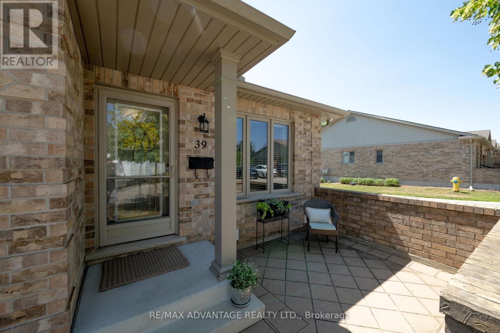 39 - 620 Thistlewood Drive, London North, Ontario  N5X 0A9 - Photo 4 - X13627006
