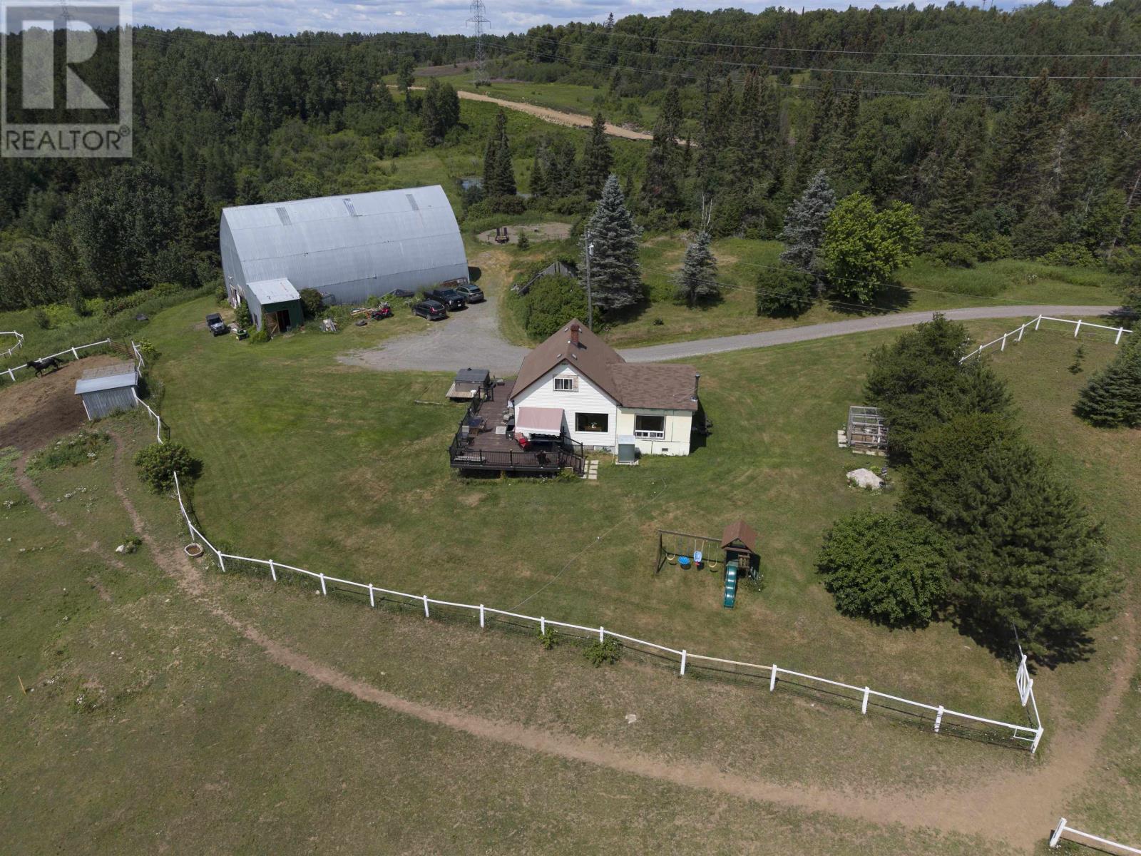 2099 Gus Wuori RD, Thunder Bay, Ontario