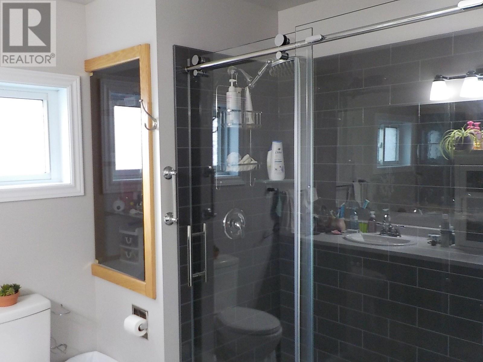 102 Kenogami Rd, Greenstone, Ontario  P0T 2A0 - Photo 14 - TB2602196