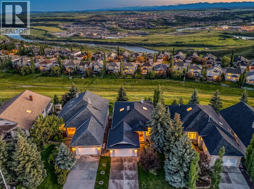 19 Gleneagles View, Cochrane, Alberta
