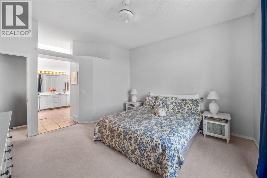 19 Gleneagles View, Cochrane, Alberta  T4C 1N9 - Photo 29 - A2326207