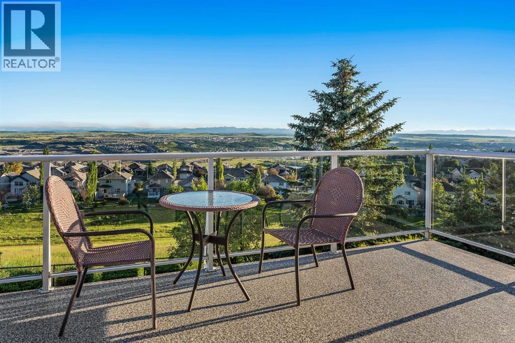 19 Gleneagles View, Cochrane, Alberta  T4C 1N9 - Photo 22 - A2326207
