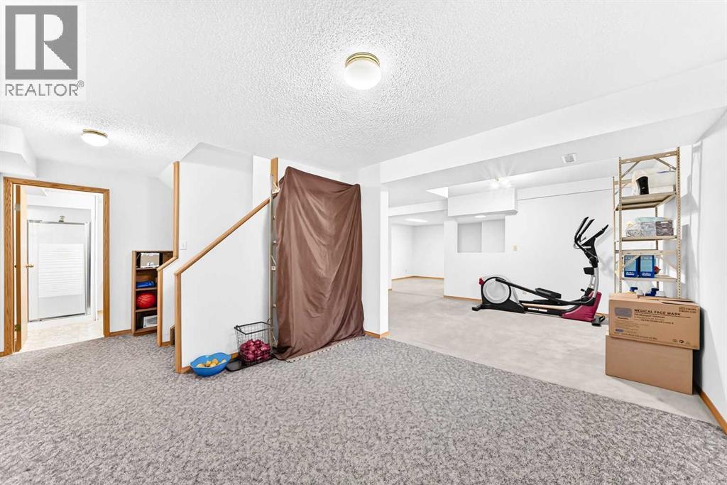 216 Millbank Road SW, Calgary, Alberta  T2Y 2Z2 - Photo 29 - A2332279