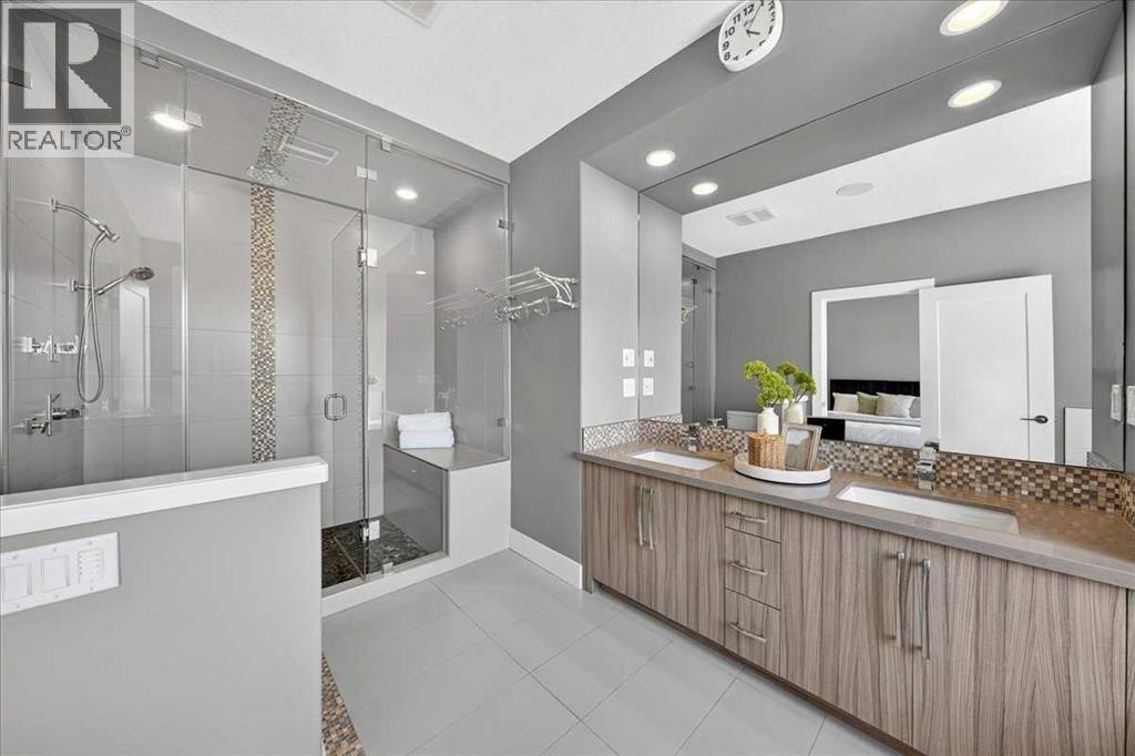 217 32 Avenue NW, Calgary, Alberta T2M 2P8 - Photo 30 - A2333284