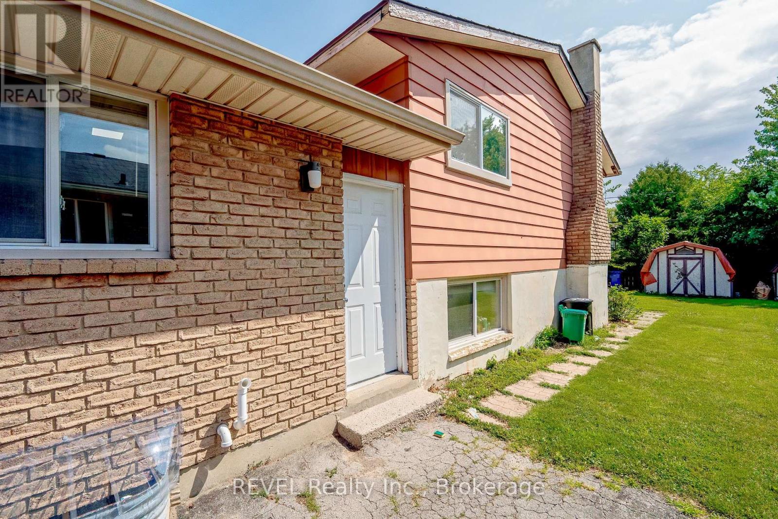 552 First Avenue, Welland, Ontario  L3C 1Z3 - Photo 16 - X13626948