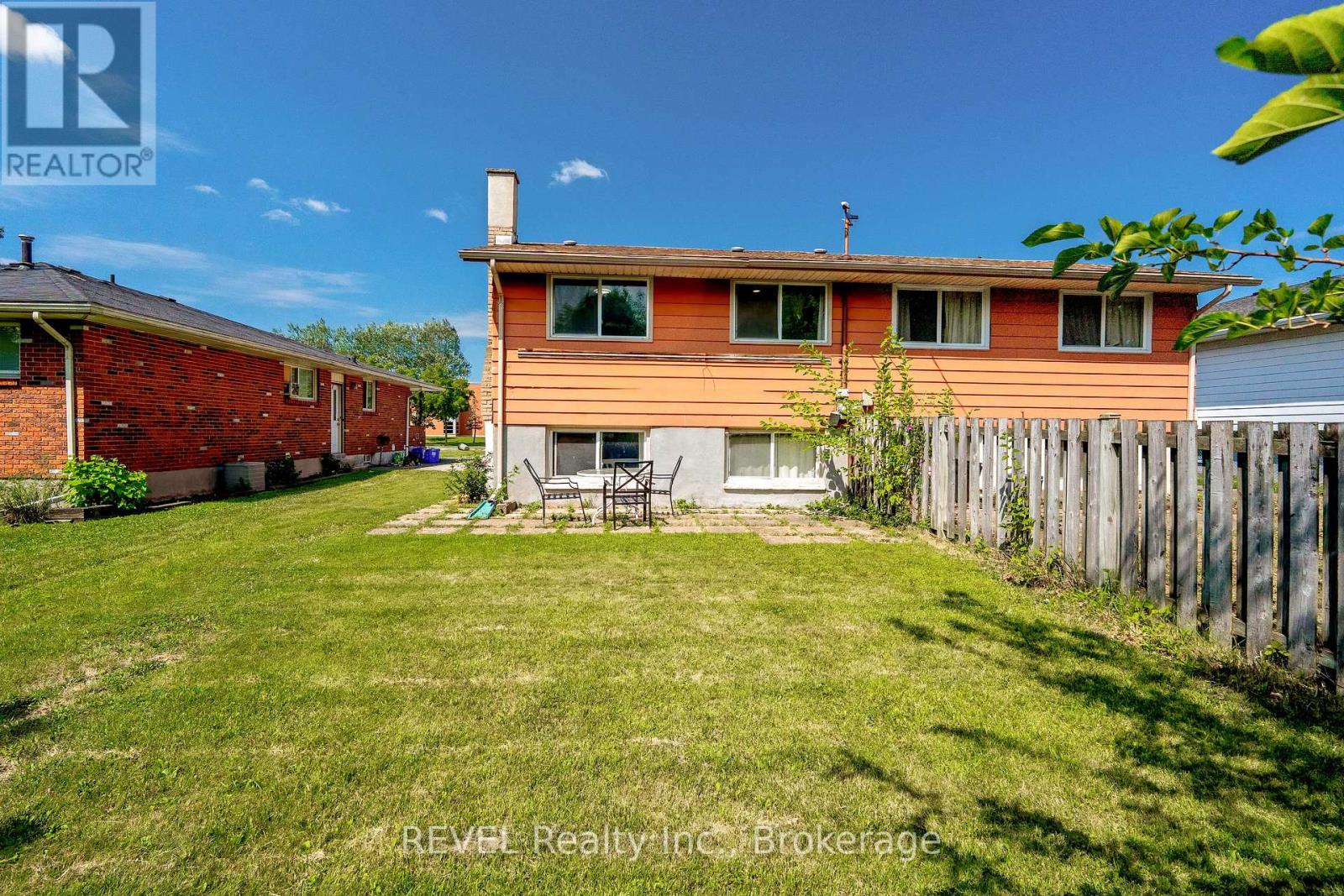 552 First Avenue, Welland, Ontario  L3C 1Z3 - Photo 23 - X13626948