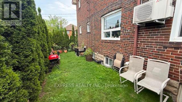 B1 - 1136 AVENUE ROAD