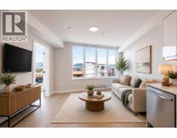 307 3050 KINGSWAY, Vancouver, British Columbia