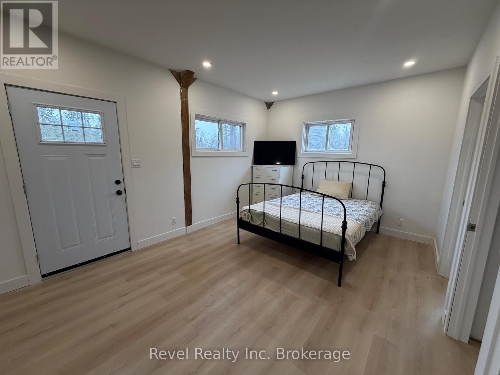 4205 Highway 17 E, Papineau-Cameron, Ontario  P0H 1V0 - Photo 33 - X13626972