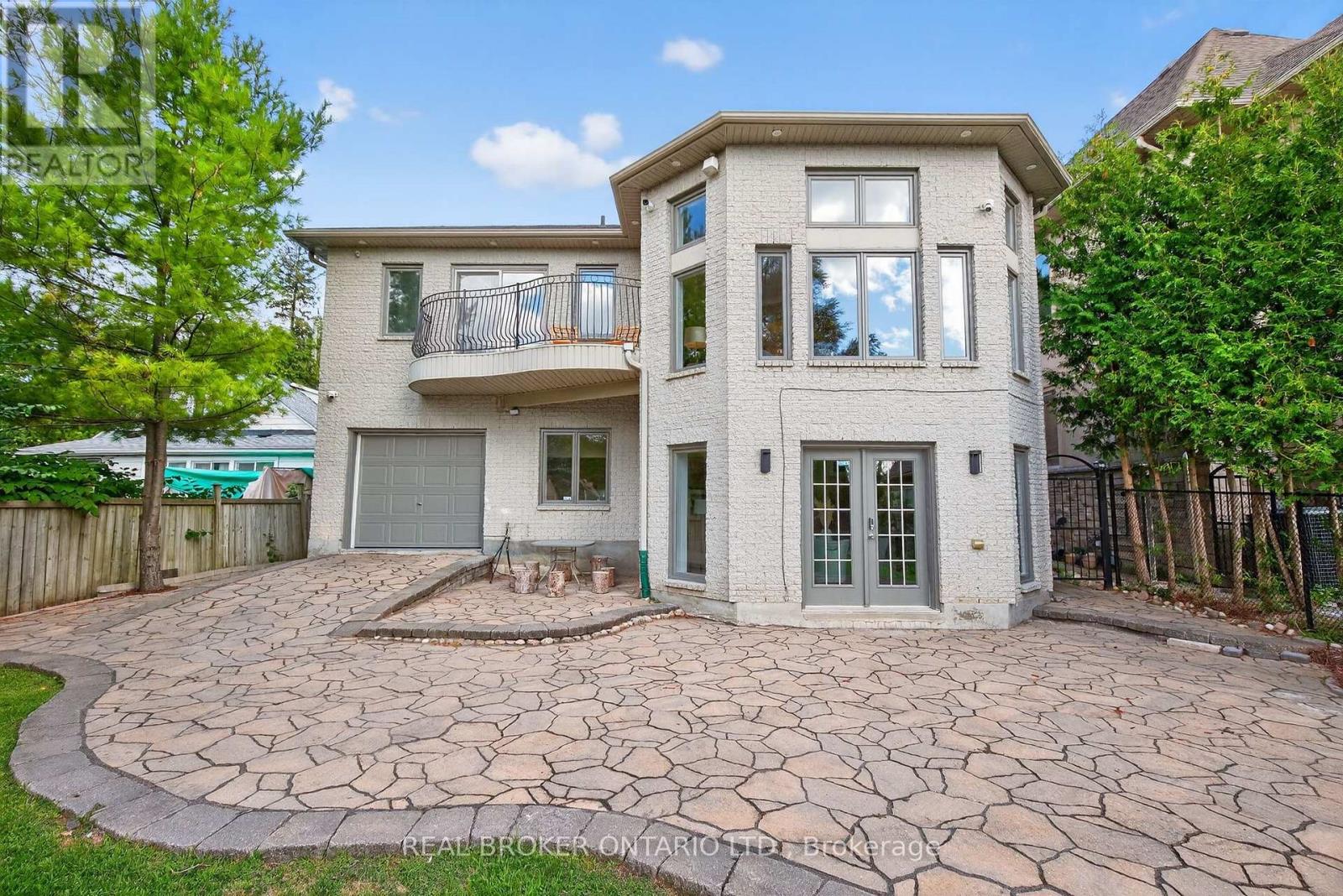 429 North Lake Road, Richmond Hill, Ontario  L4E 3A7 - Photo 45 - N13626912