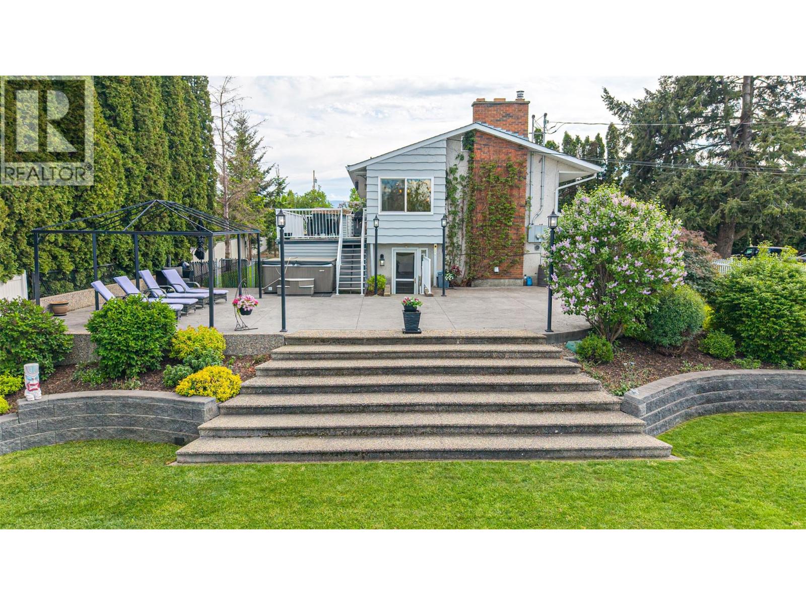 201 Mail Road, Kelowna, British Columbia  V1V 2G6 - Photo 28 - 10386225