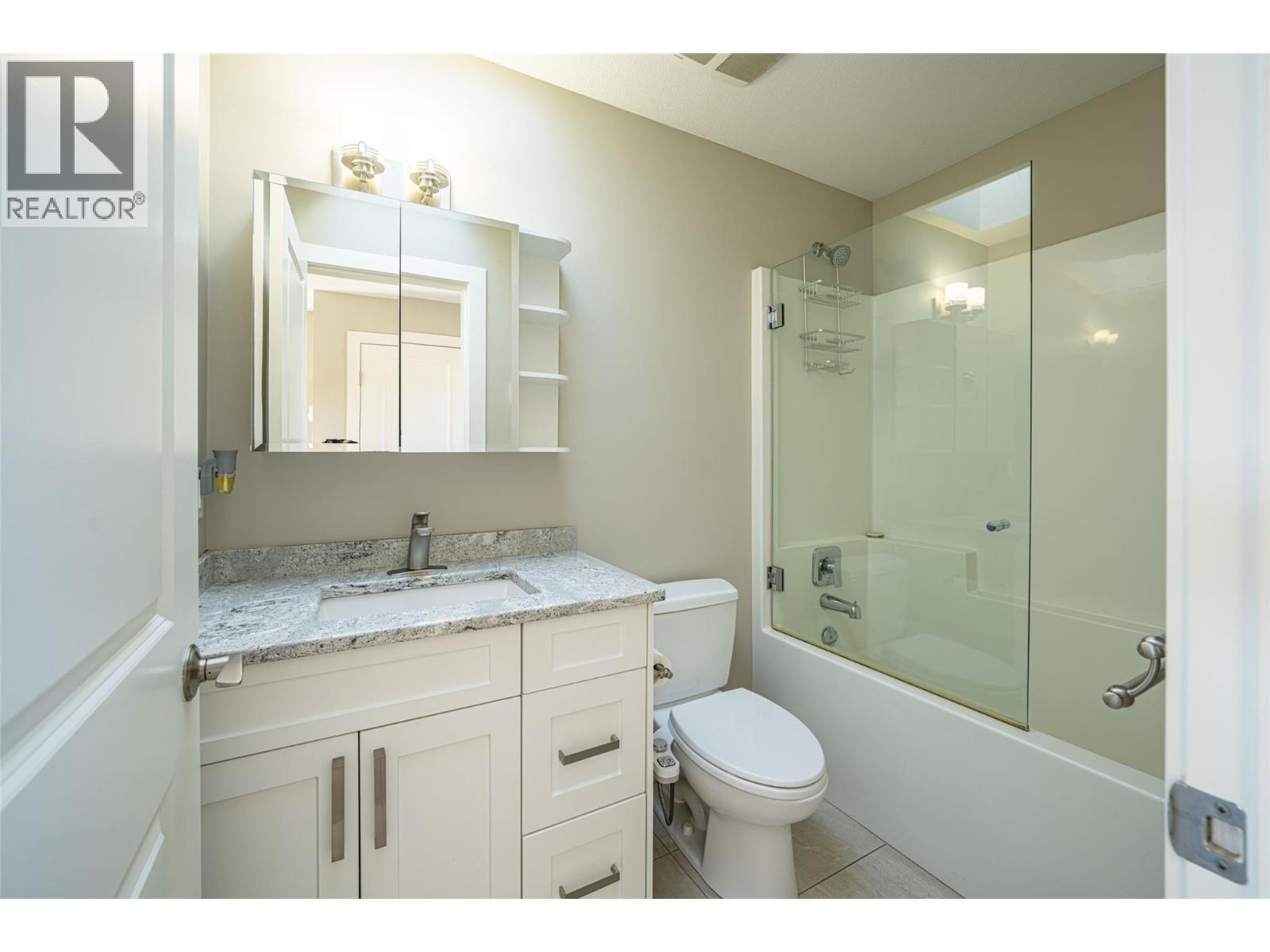201 Mail Road, Kelowna, British Columbia  V1V 2G6 - Photo 45 - 10386225