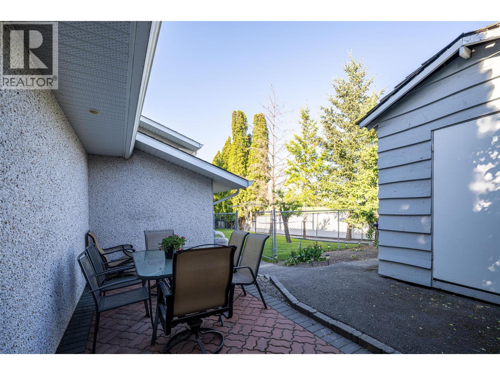 201 Mail Road, Kelowna, British Columbia  V1V 2G6 - Photo 49 - 10386225