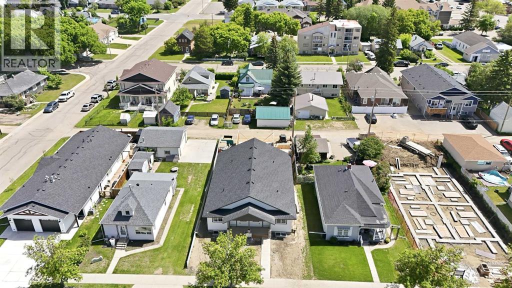 5131 52 Street, Lacombe, Alberta  T4L 1H9 - Photo 32 - A2320009