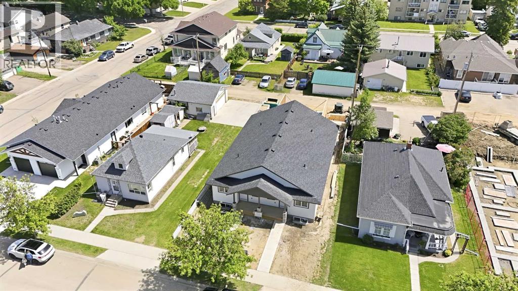 5131 52 Street, Lacombe, Alberta  T4L 1H9 - Photo 33 - A2320009