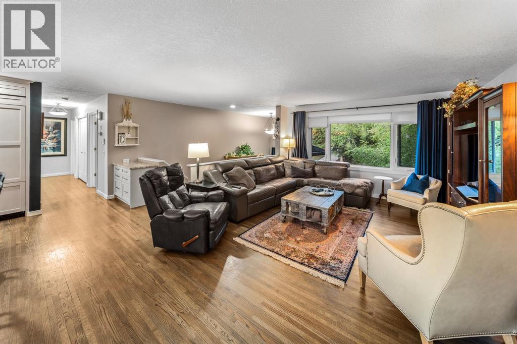5011 Viceroy Drive NW, Calgary, Alberta  T3A 0V2 - Photo 16 - A2318914