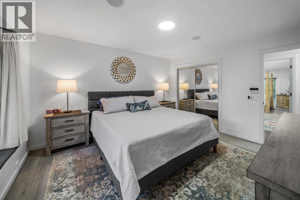 5011 Viceroy Drive NW, Calgary, Alberta  T3A 0V2 - Photo 23 - A2318914