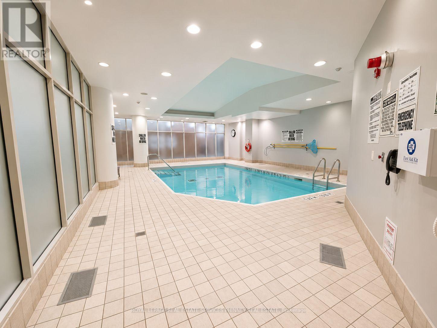 50 - 93 The Queensway, Toronto, Ontario  M6S 5A7 - Photo 31 - W13625272