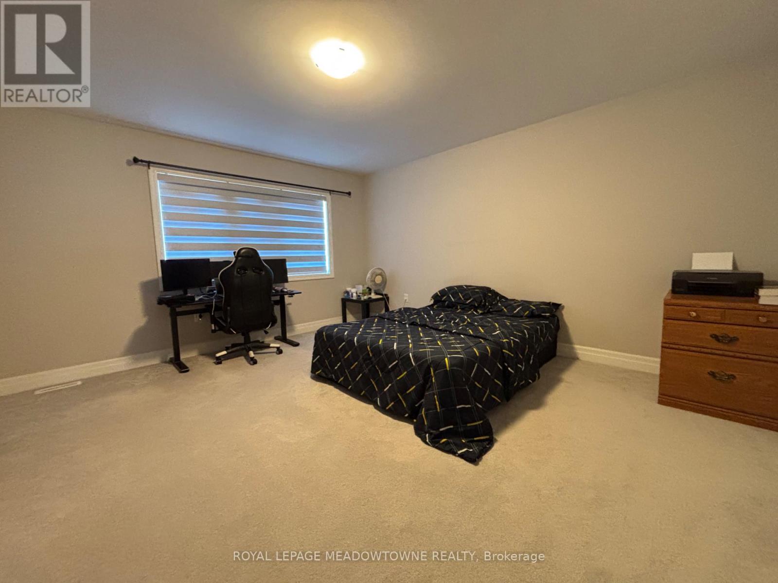 523 Bellflower Court, Milton, Ontario  L9E 1W5 - Photo 6 - W13625238