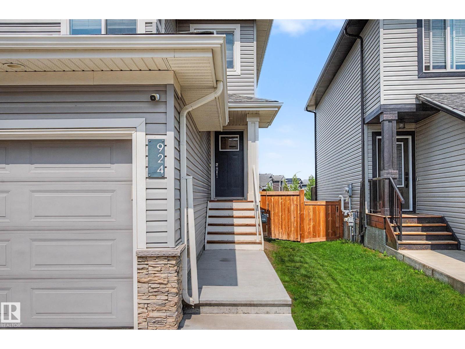 924 Morris Wy, Leduc, Alberta  T9E 1G1 - Photo 3 - E4501668
