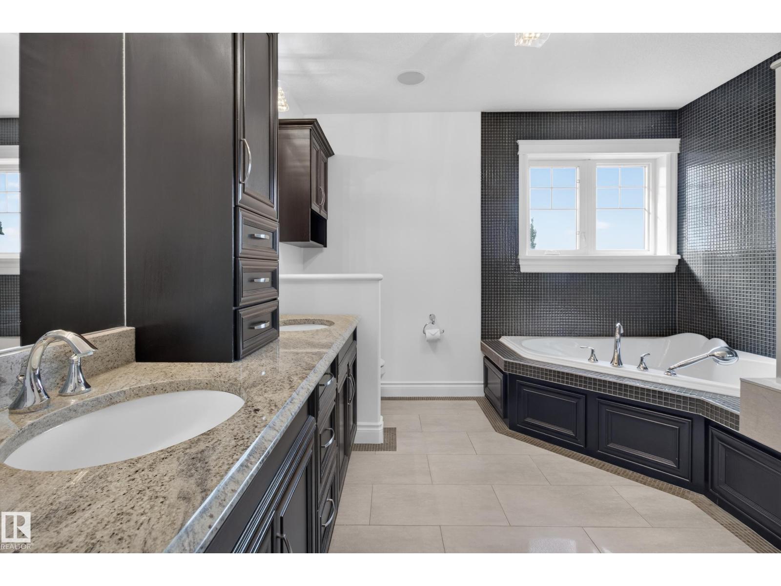 3308 Somerset Dr, Sherwood Park, Alberta  T8H 0K5 - Photo 37 - E4501667