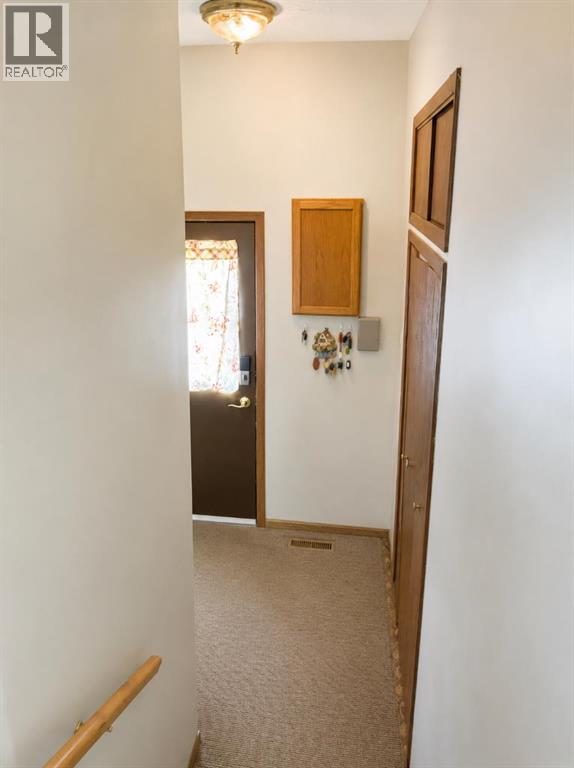 110 Howard Street, Halkirk, Alberta  T0C 1M0 - Photo 2 - A2333922
