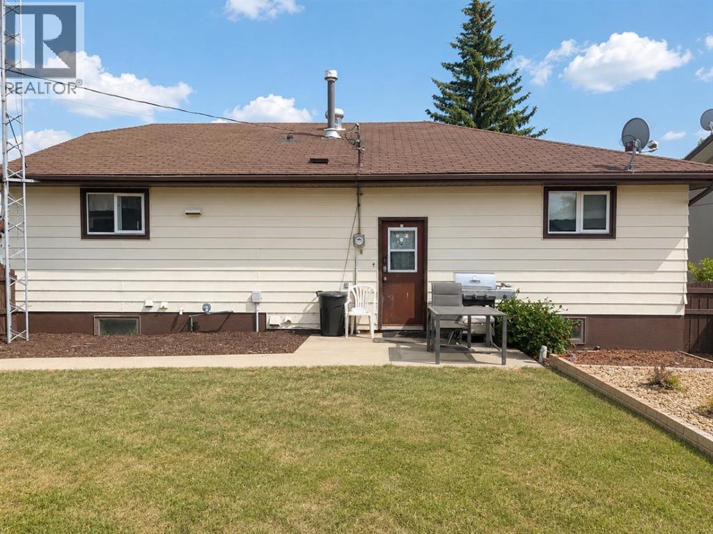 110 Howard Street, Halkirk, Alberta  T0C 1M0 - Photo 27 - A2333922